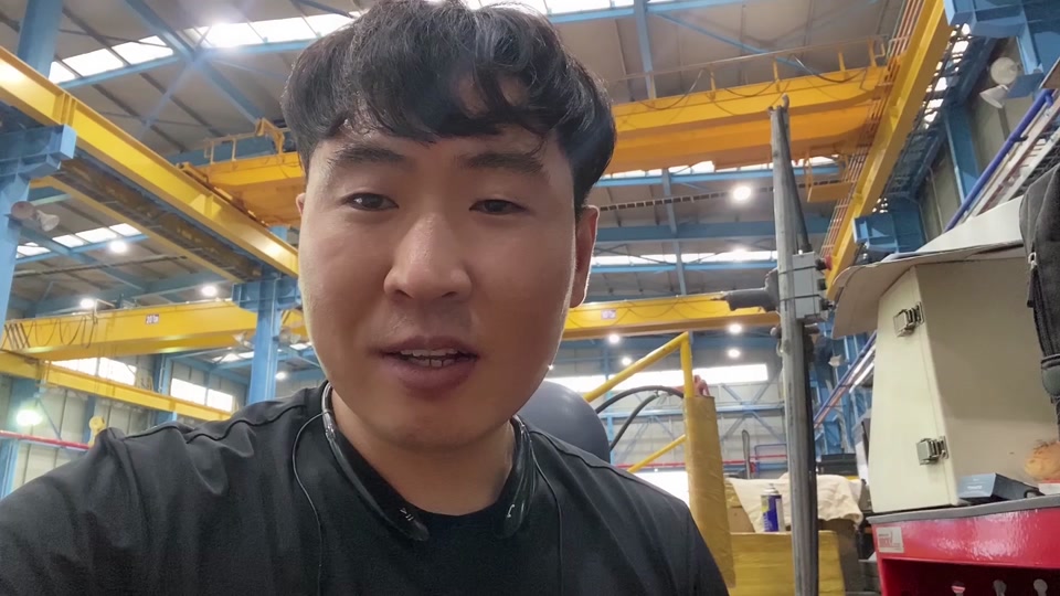韩国大胖小胖的打工生活_韩国大胖小胖的打工生活电影_在韩国打工的