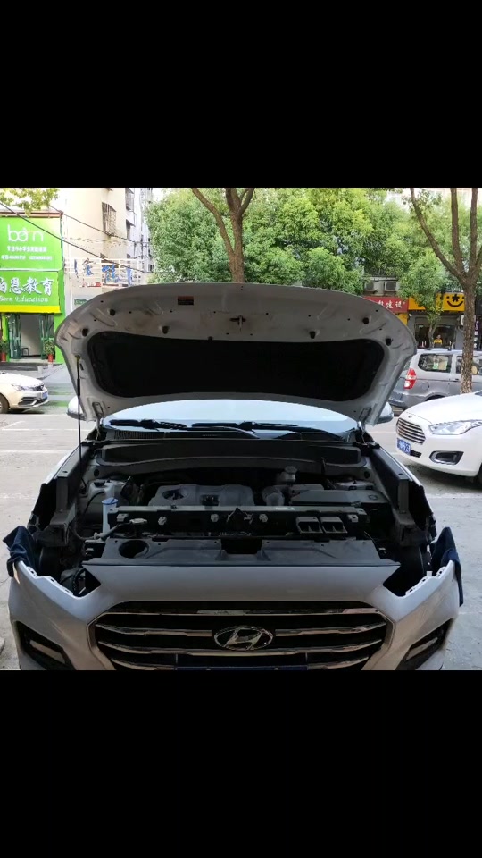 18款现代ix35如何换倒车灯 - 抖音