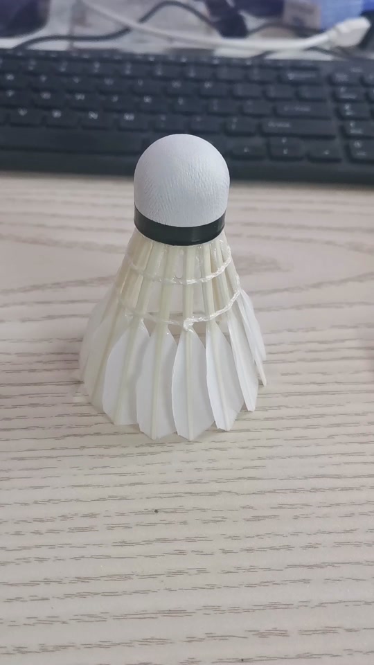 航宇羽毛球黄金一号_航宇超金系列羽毛球_航宇2107羽毛球 - 抖音