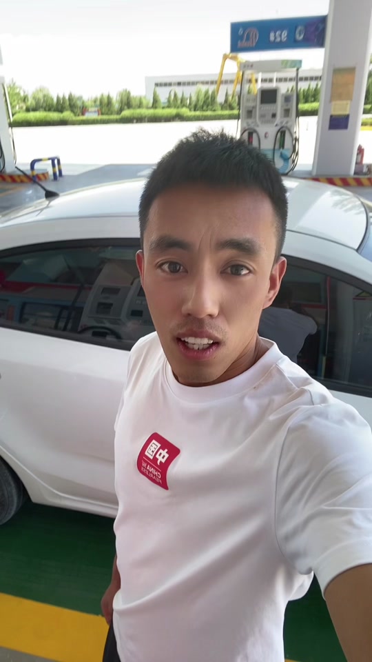 抖音十大火哥=抖音火了的歌手有哪些