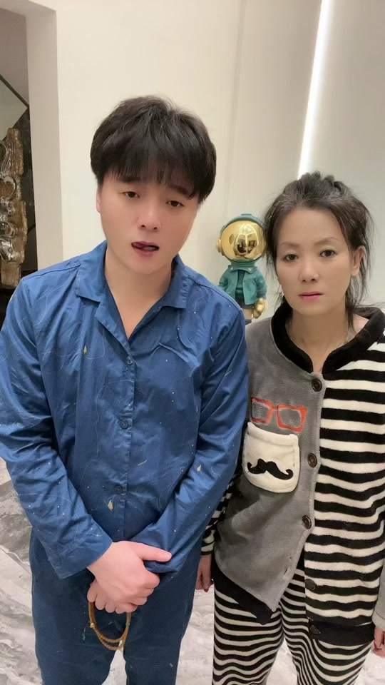 崔大笨老婆红豆儿子 - 抖音