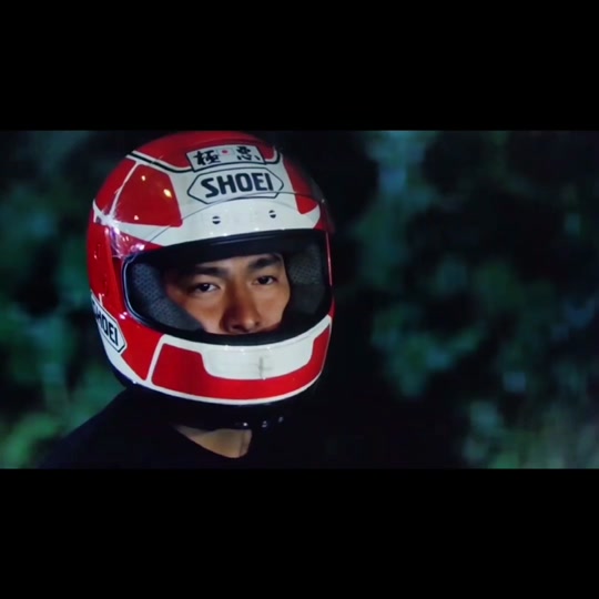 00后看刘德华天若有情 - 抖音