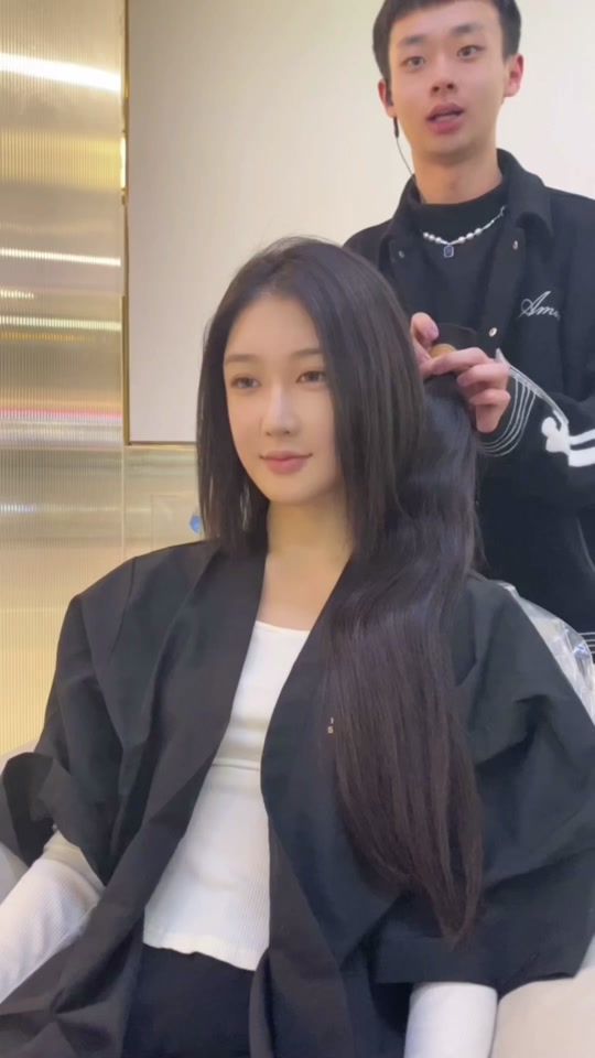 晶哥鱼鱼定制_虎牙明宇小鱼儿私人订制_大鱼工作室 - 抖音