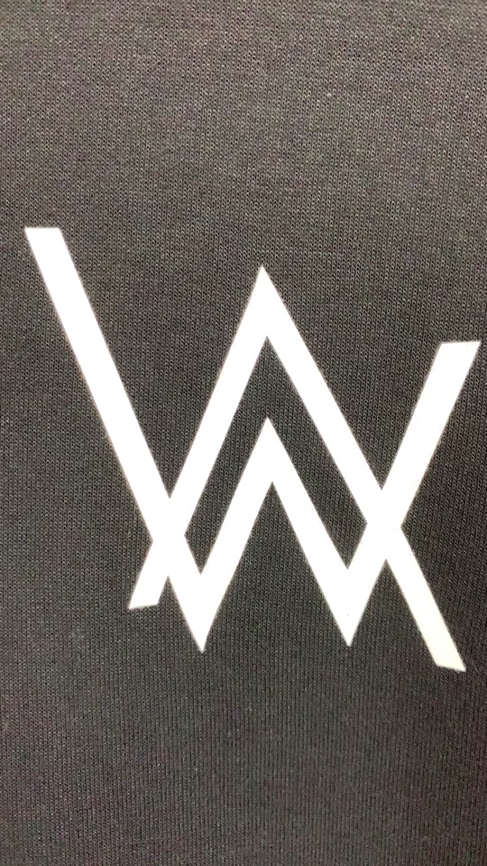 alanwalker连帽衫怎么获得 - 抖音