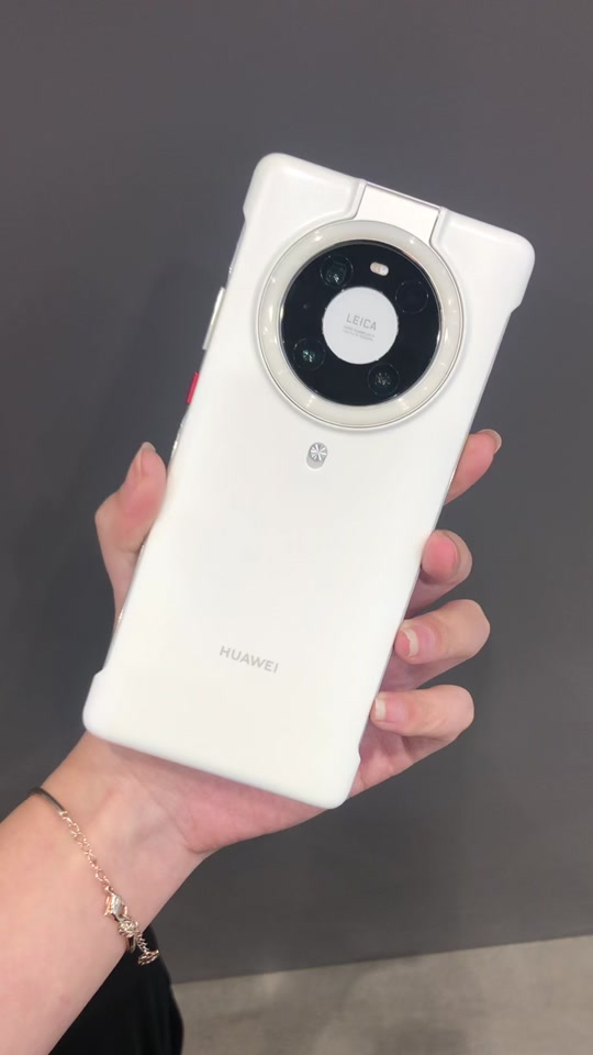 华为mate40pro亮度自动打开 - 抖音