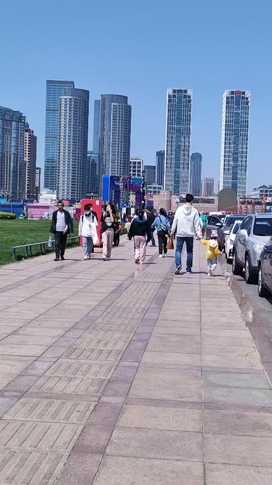 大连徒步大会多少公里 - 抖音