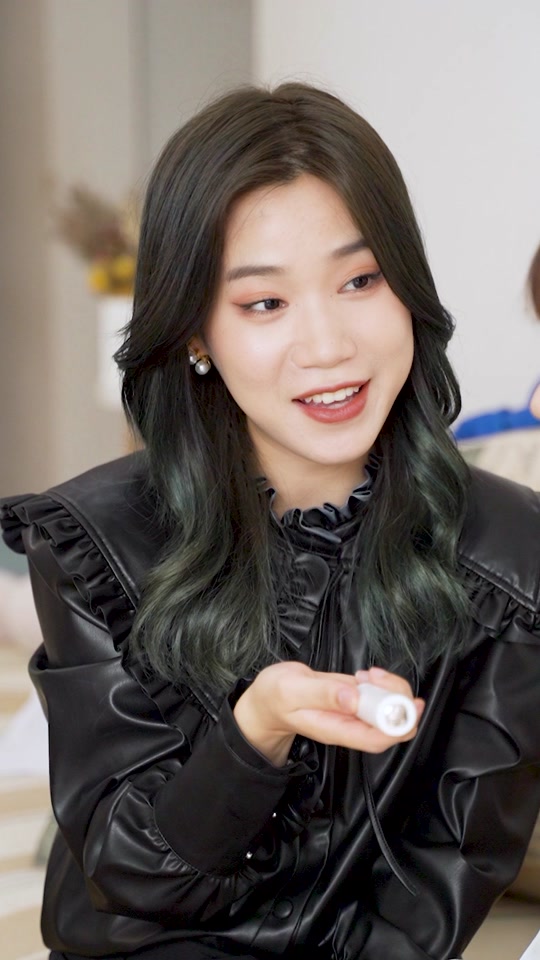 邱秋和谁结婚了陈七七 - 抖音