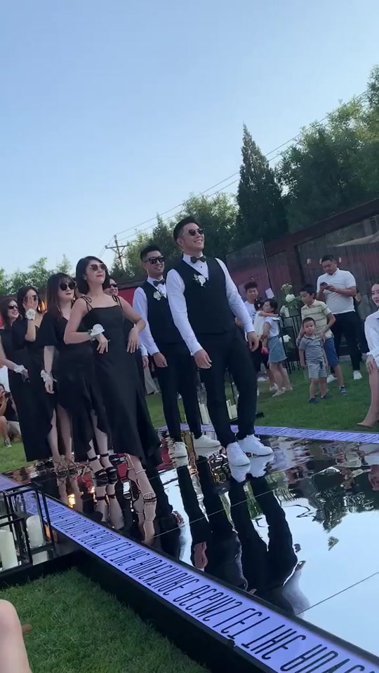 赵奕欢男朋友李伯恩现状 - 抖音