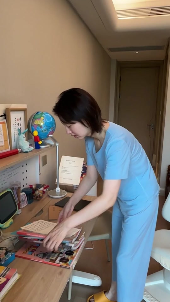 章贺现在女友郭晓敏_章贺现在女友个人简历