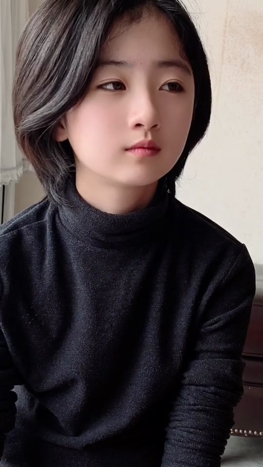 张忻然和徐肖恩亲吻