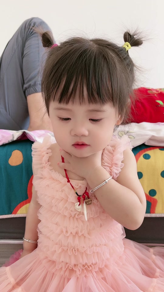 明年九月份就可以去幼儿园了,时间竟然过的如此快#骗你生女儿 @抖音小