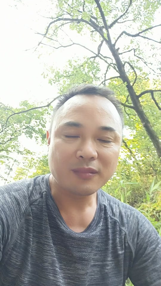 山里人努力李定云个人资料_山里人努力李定云真相