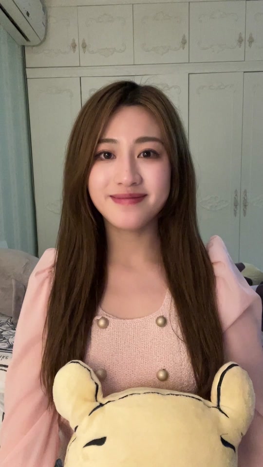 多肉小梨 柏林_多肉小梨柏林邱晨_多肉小梨和柏林是真的情侣吗 - 抖音