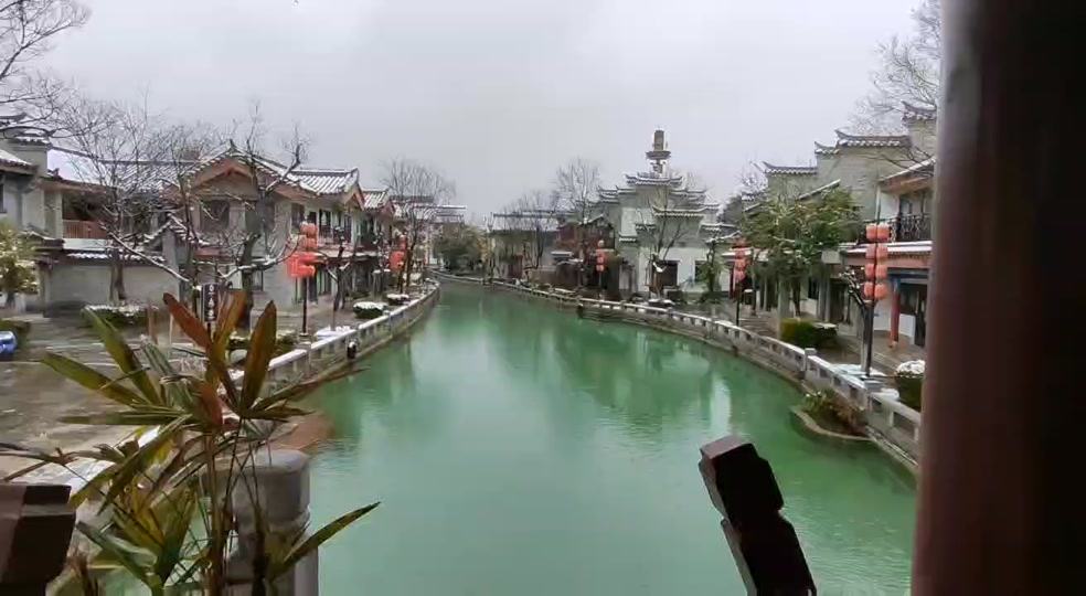 白玫瑰庄园吸血鬼司媛_白玫瑰庄园司媛_白玫瑰庄园司媛温亭山 - 抖音