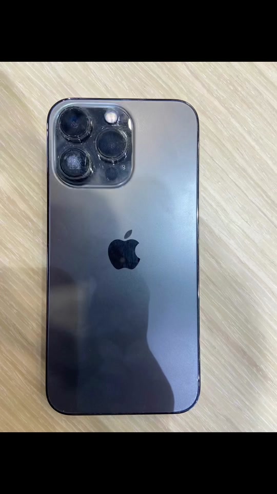 苹果是蓝宝石镜头吗