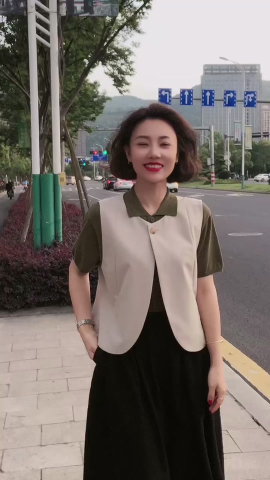 吴茜妮个人简历