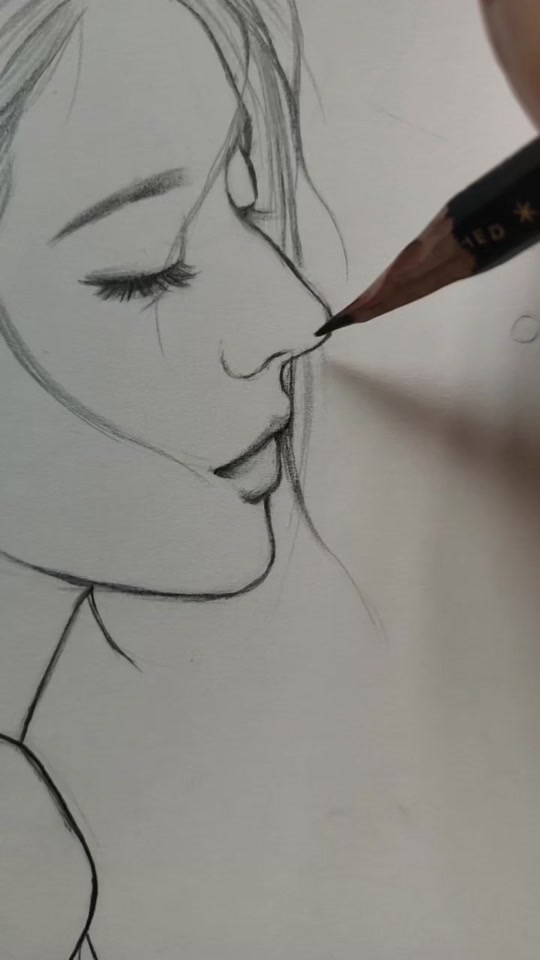 完美侧脸标准图线稿