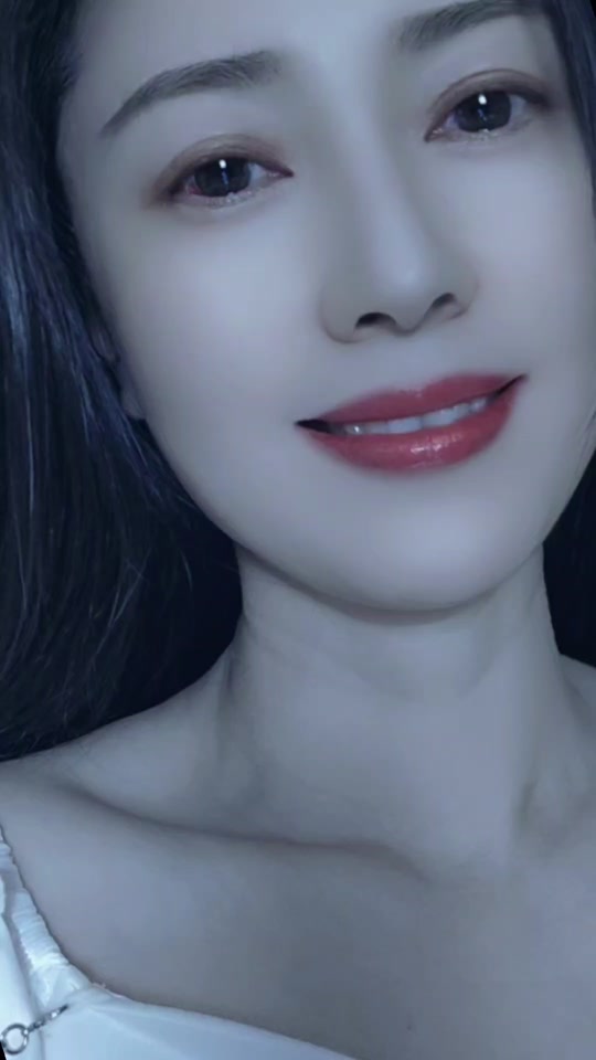 我是欣儿啊 - 抖音