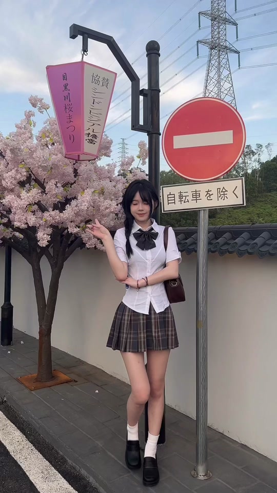 陈婷 高中生_陈婷个人资料简介_陈婷年轻时生活照 - 抖音