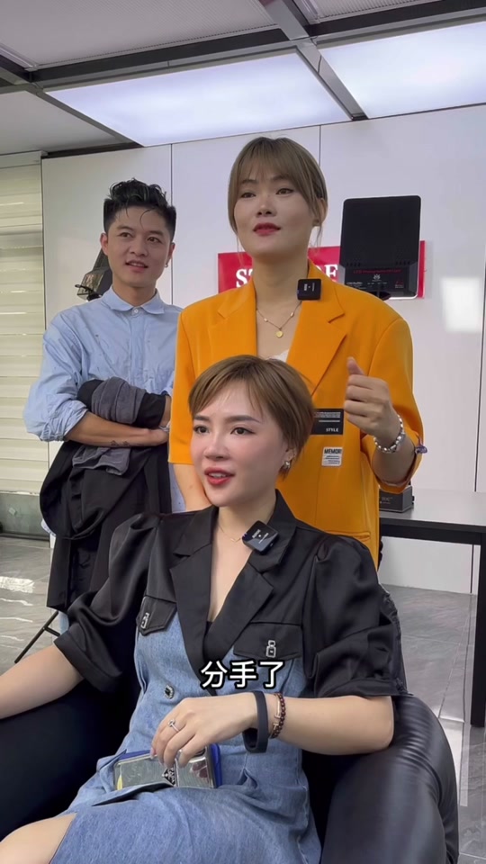 海口明星的你小颖