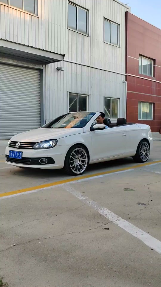 大众eos敞篷跑车二手 - 抖音
