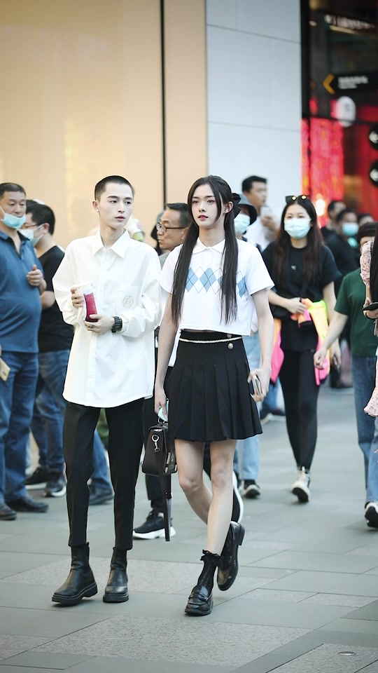 陈家苇lucky男的女的_陈家苇lucky简介多大