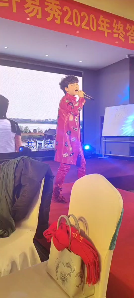 一起长大李嘉豪_平顶山李嘉豪是谁_童星李嘉豪 - 抖音