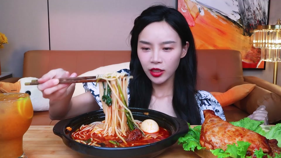 小贝饿了夜燃片测评