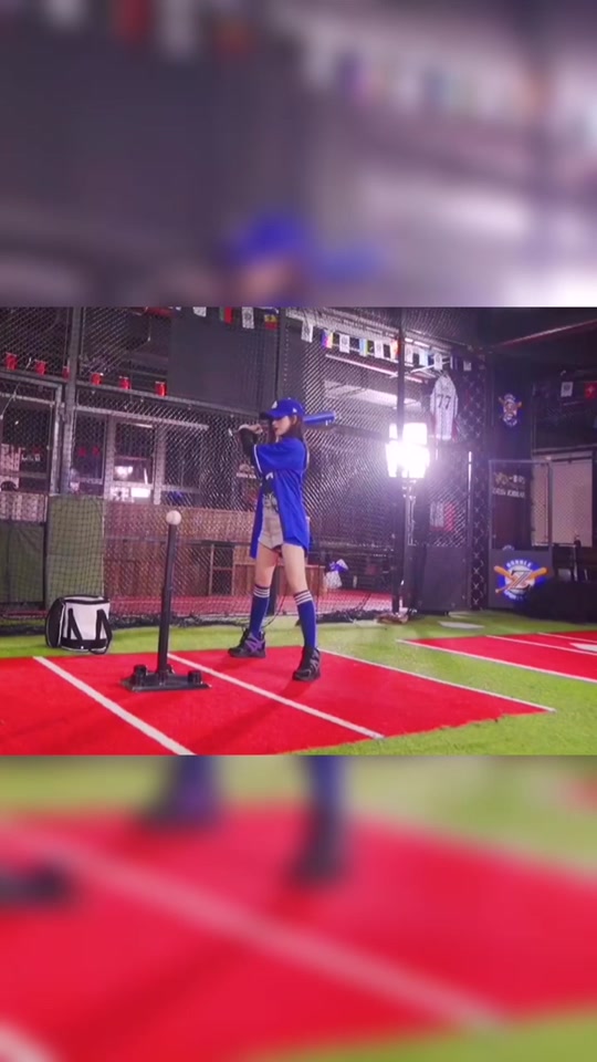 鞠婧祎打篮球 - 抖音