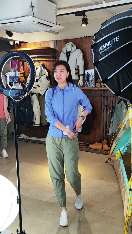 盈朗文化董事长赵小叶资产多少 - 抖音