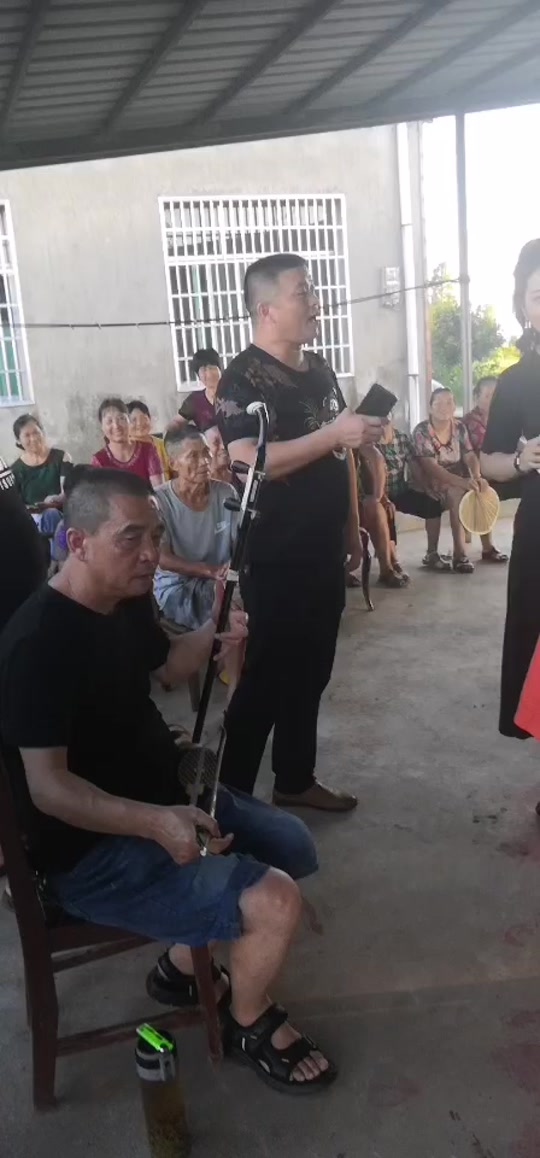 周春桃老公_周春桃个人简历