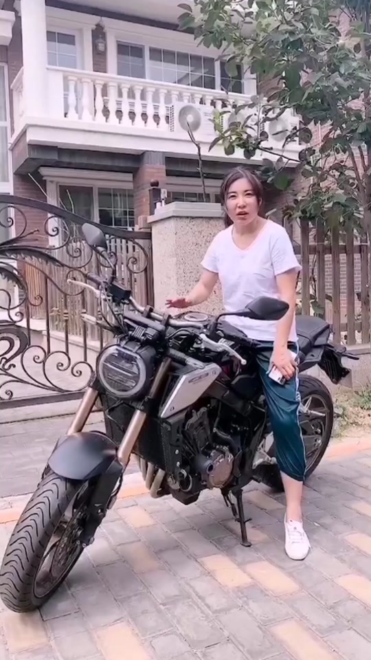 胡永平在汽车之家