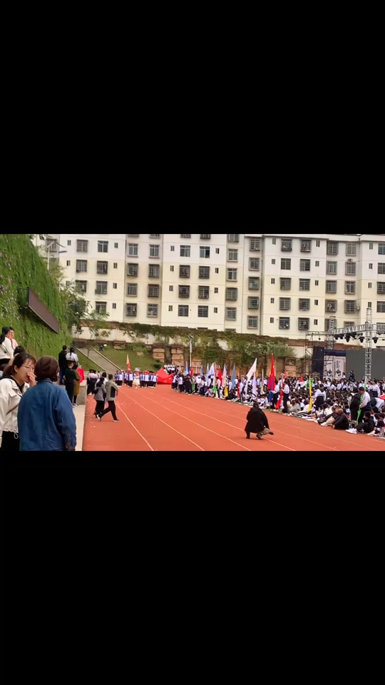 文山州一中换校长原因 - 抖音