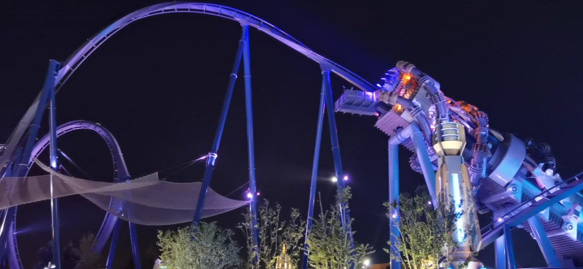 北京环球影城霸天虎过山车在哪 - 抖音