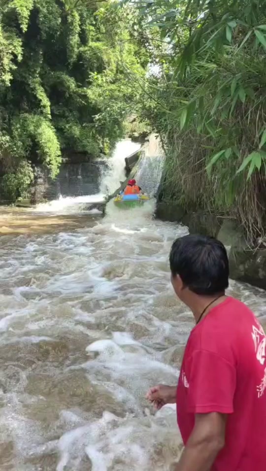 合川鹫峰峡漂流 - 抖音