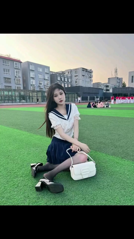 蒋依依jk_蒋依依经纪公司_蒋依依家世 - 抖音