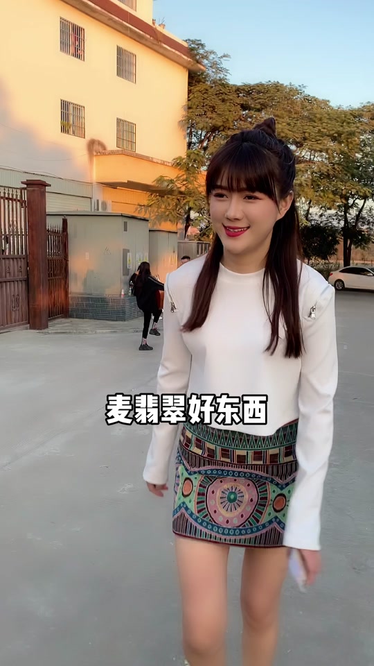 瑞丽小二卖的玉是真的吗