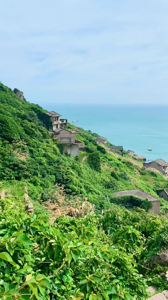 舟山衢山岛无人村