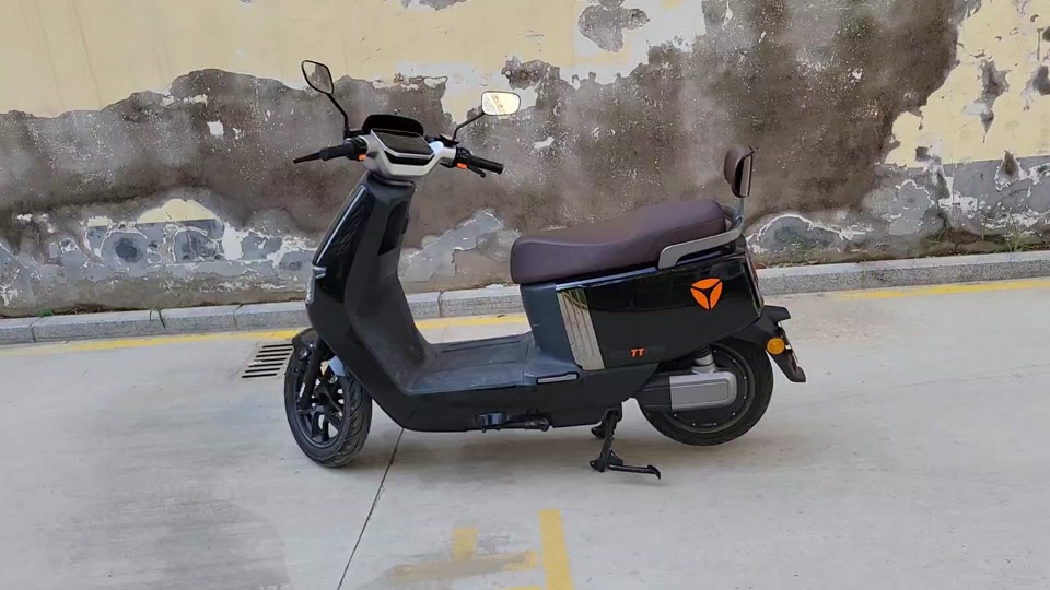 雅迪新款冠能电动车续航多少公里 - 抖音