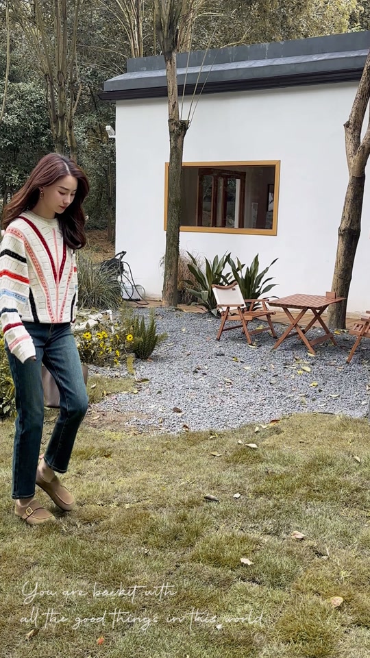 邱莹莹—22号晚6点不见不散的抖音 - 抖音