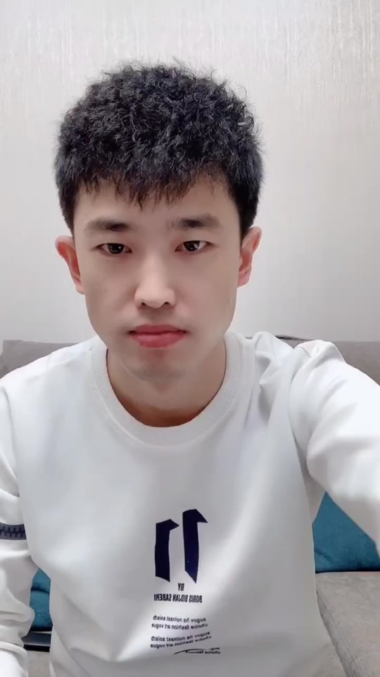 端水挑战爆笑办公室羊公子为什么罚站 - 抖音