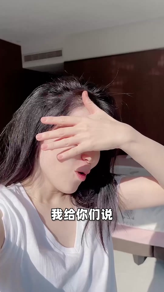 爱娅aiya的老公是谁_aiya爱娅的老公是谁_爱娅结婚了 - 抖音