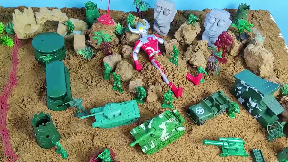小泽的兵人对战玩具_小泽的兵人大战玩具