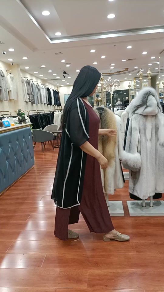 白狐裘披风_古代狐裘大衣