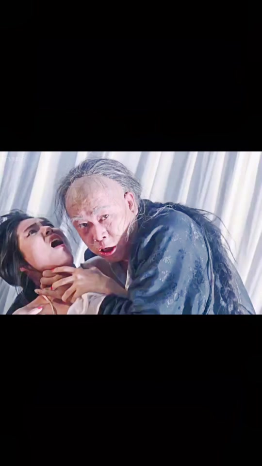 火烧红莲寺完整电影普通话