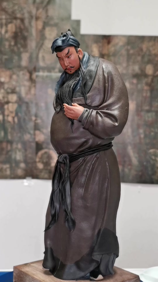 虬髯公是谁_红脸虬髯公的意思