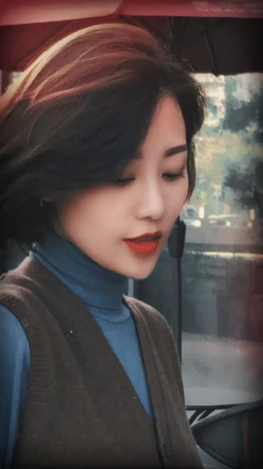 18年吴茜妮和她老公视频