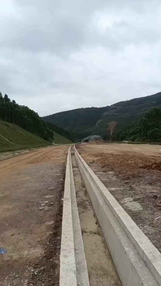 南宁到北海第二高速什么时候征地 - 抖音