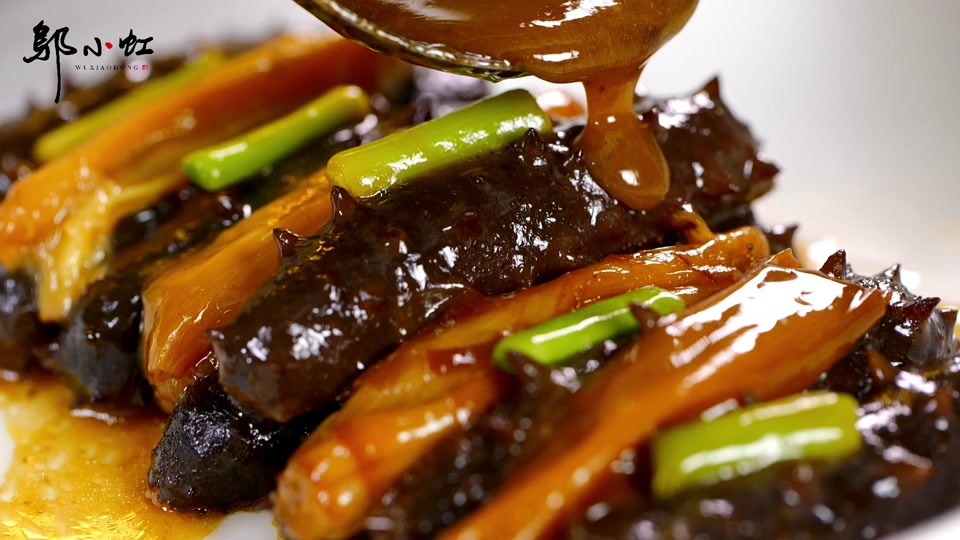 丰泽园葱烧海参的做法_葱烧海参创始人曾念安_葱烧海参正宗做法 大厨