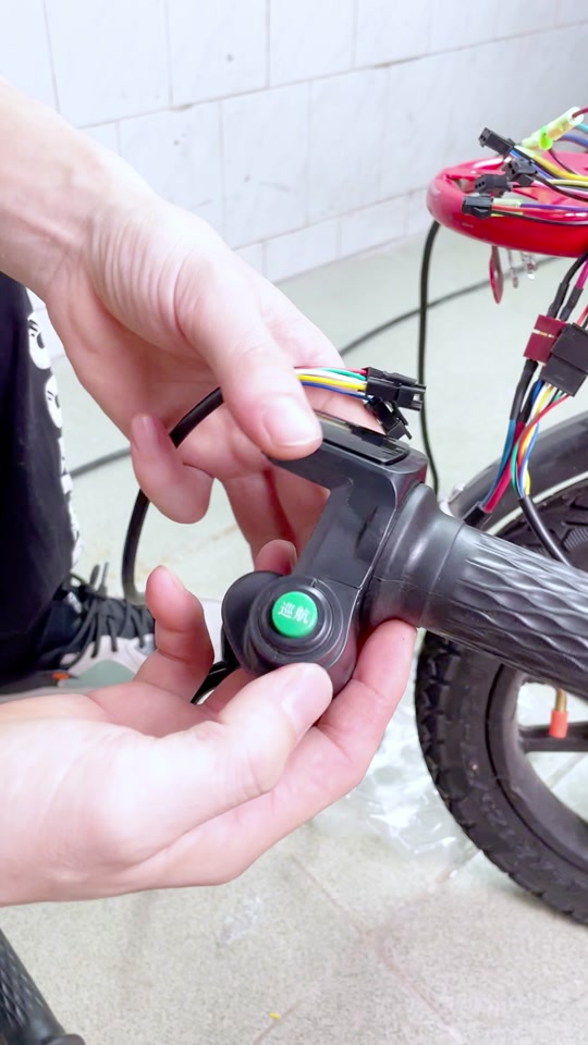 电动车转把5根线正确接线图解 - 抖音